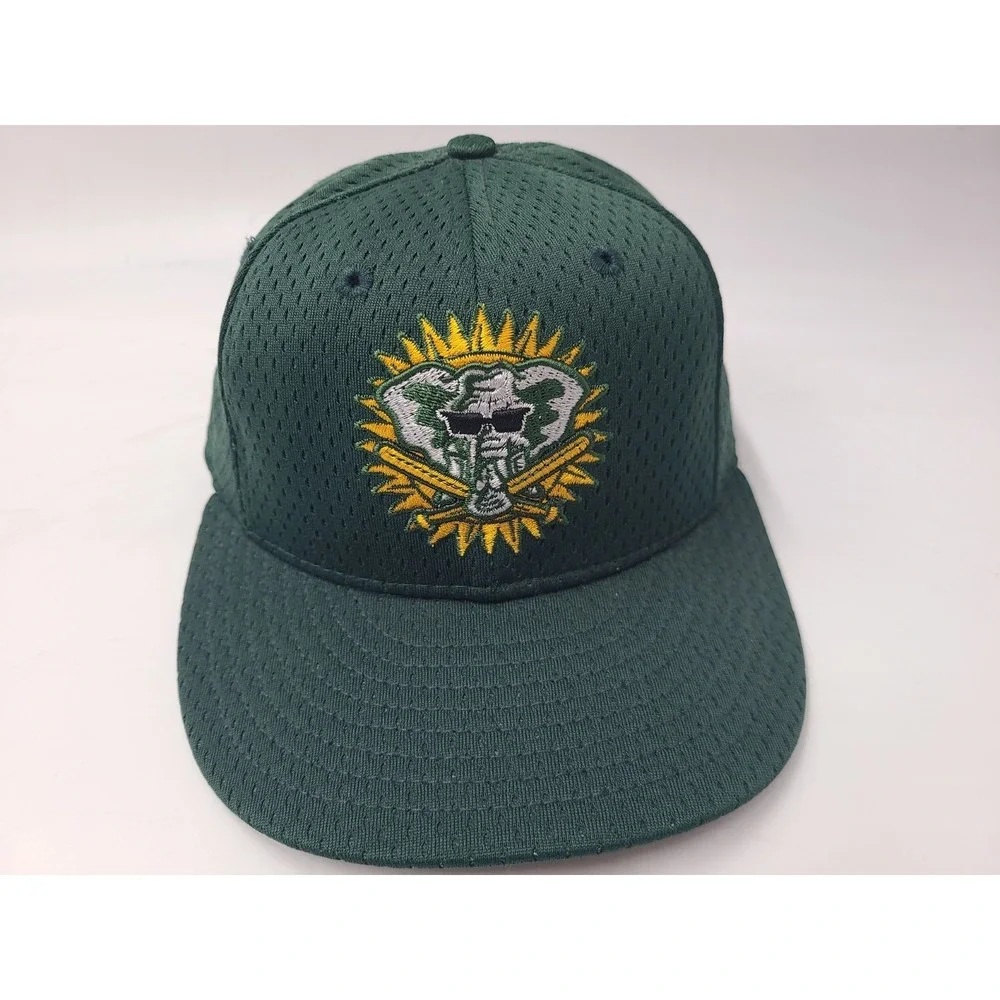 Vintage Oakland Athletics A's Stomper Bats New Era 59Fifty Fitted 6 5/8 Hat Cap‎